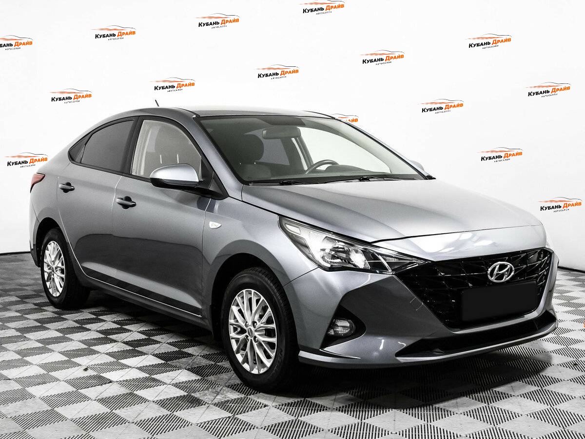 Hyundai Solaris 2021 года с пробегом. Фото: #2