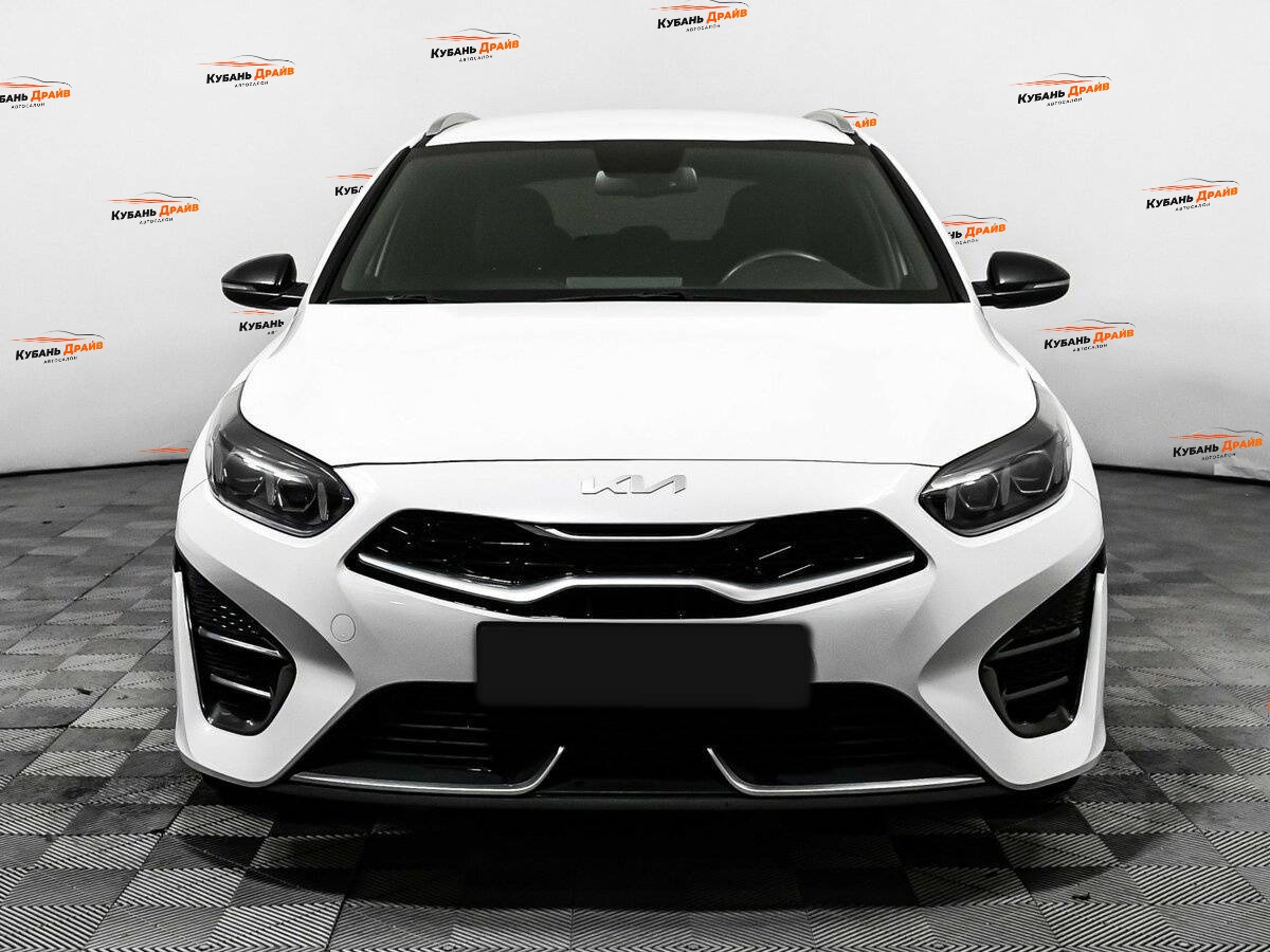 Kia Ceed 2021 года с пробегом. Фото: #1