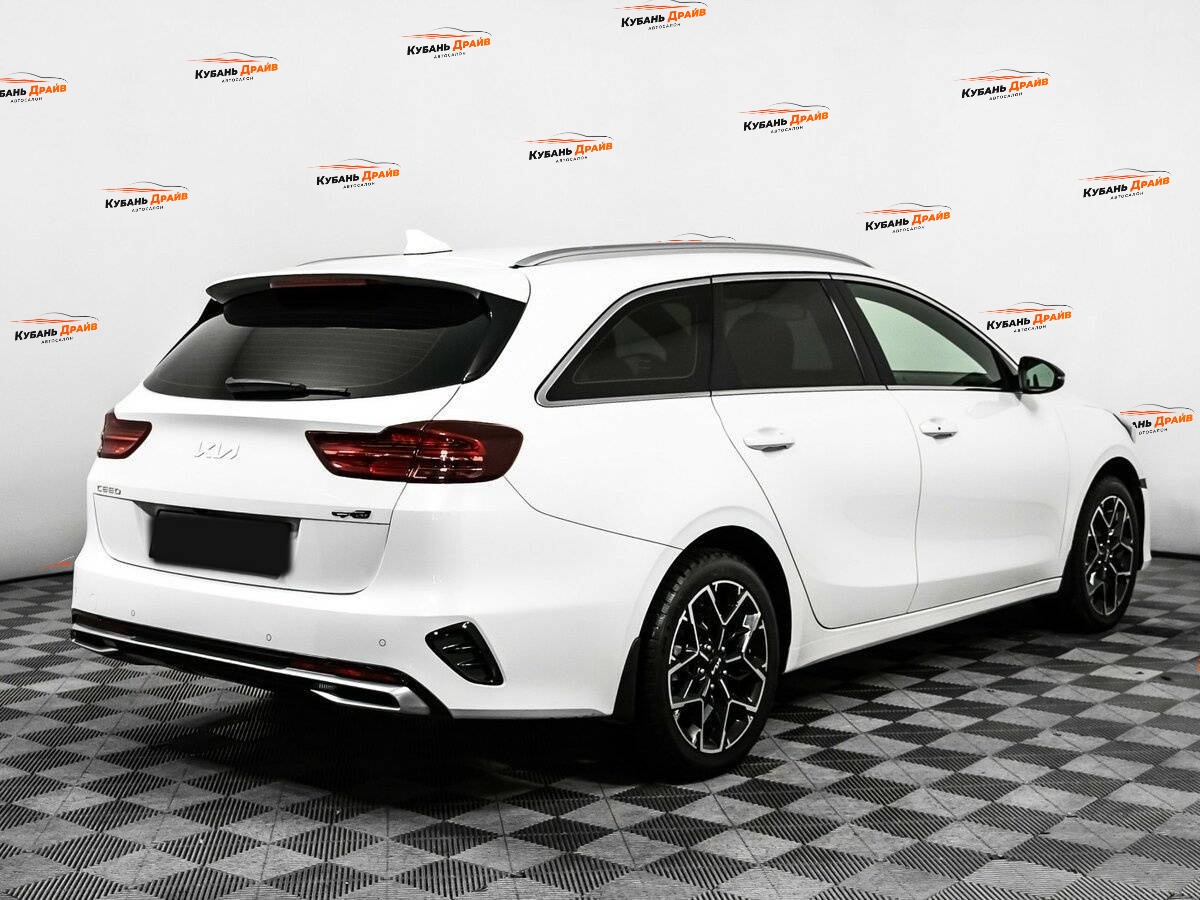 Kia Ceed 2021 года с пробегом. Фото: #4