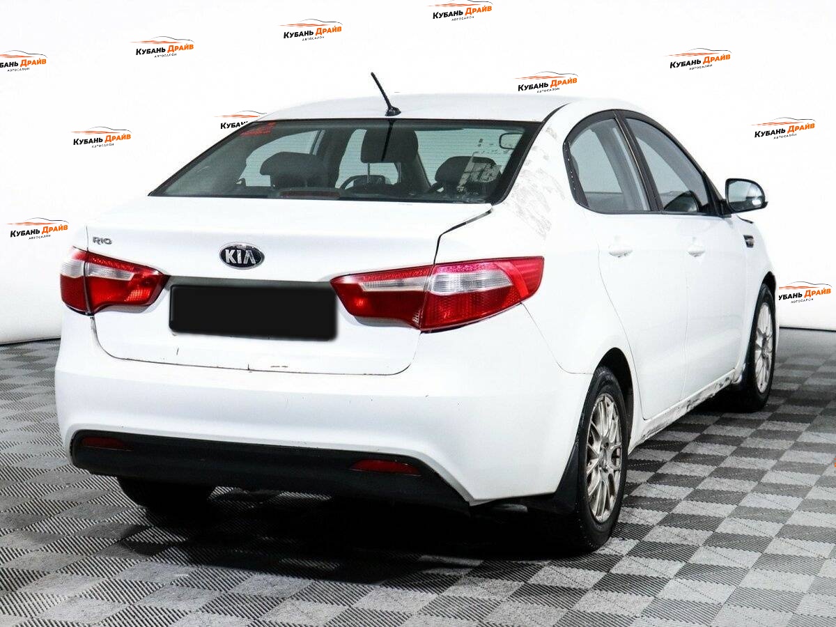 Kia Rio 2013 года с пробегом. Фото: #3