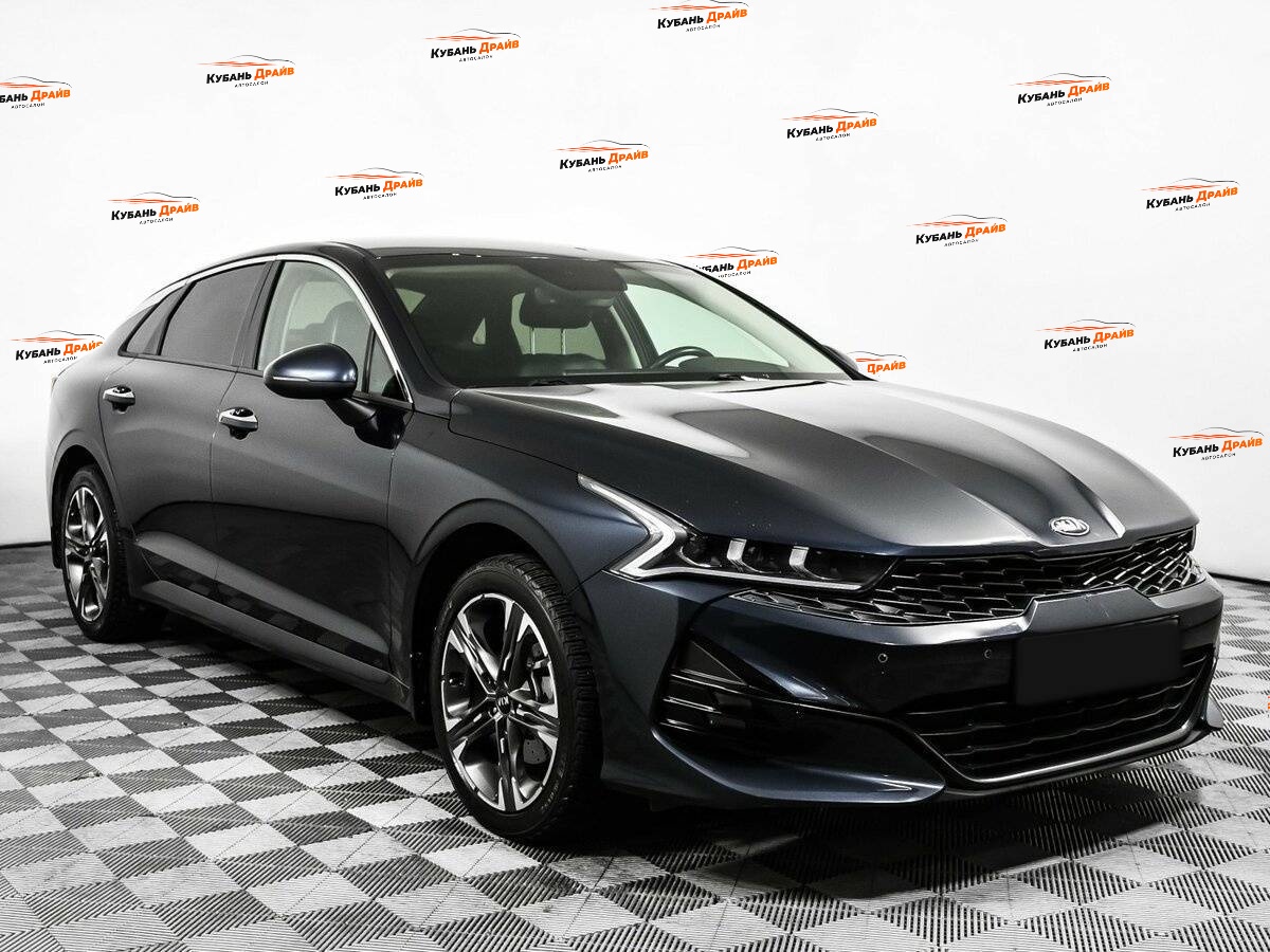 Kia K5 2021 года с пробегом. Фото: #2