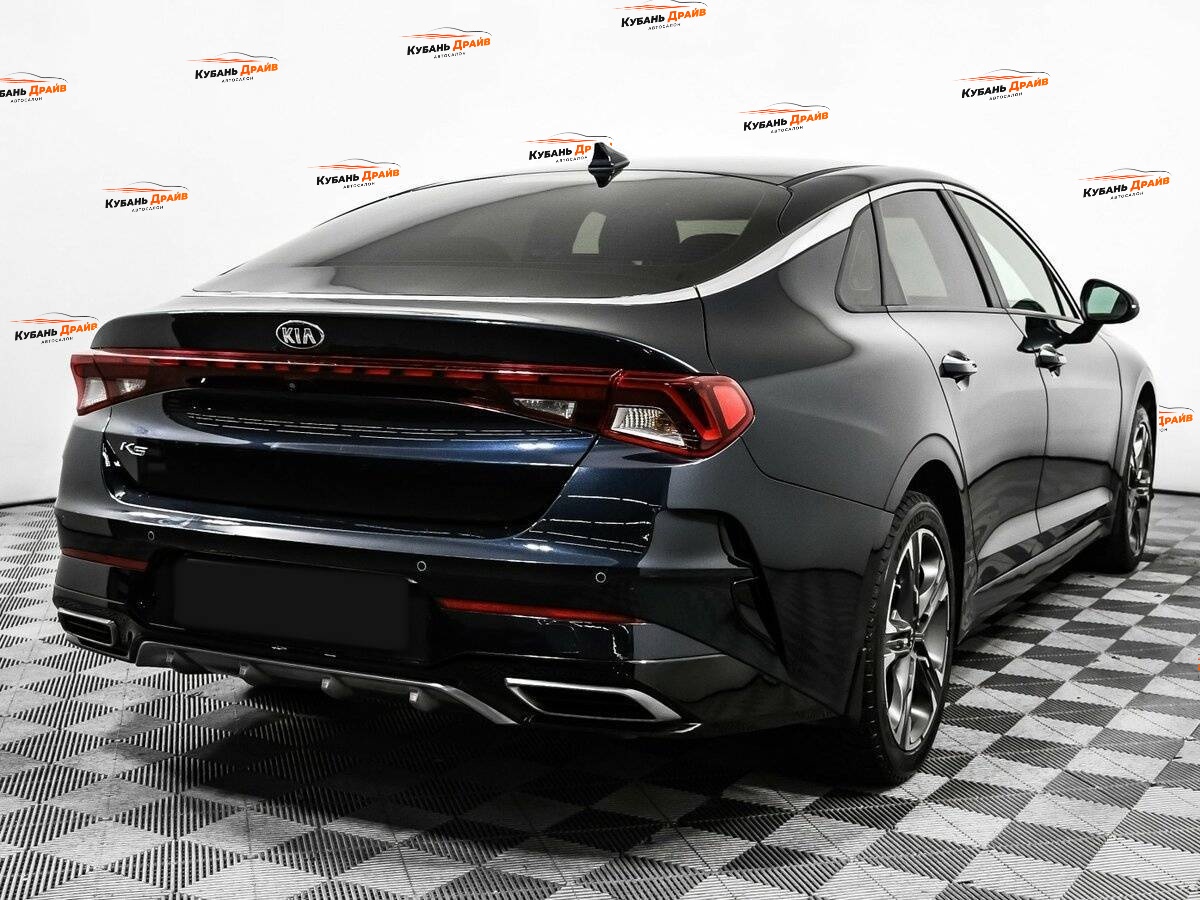 Kia K5 2021 года с пробегом. Фото: #4