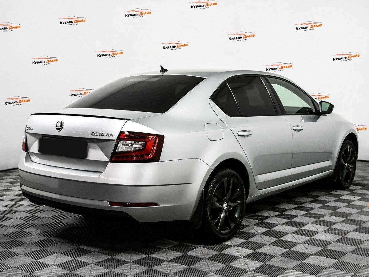 Skoda Octavia 2017 года с пробегом. Фото: #4