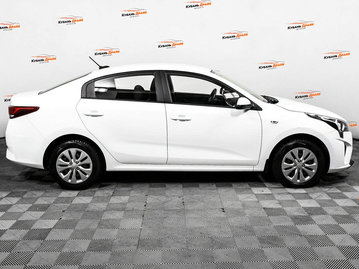 Kia Rio 2020 года с пробегом. Фото: #3