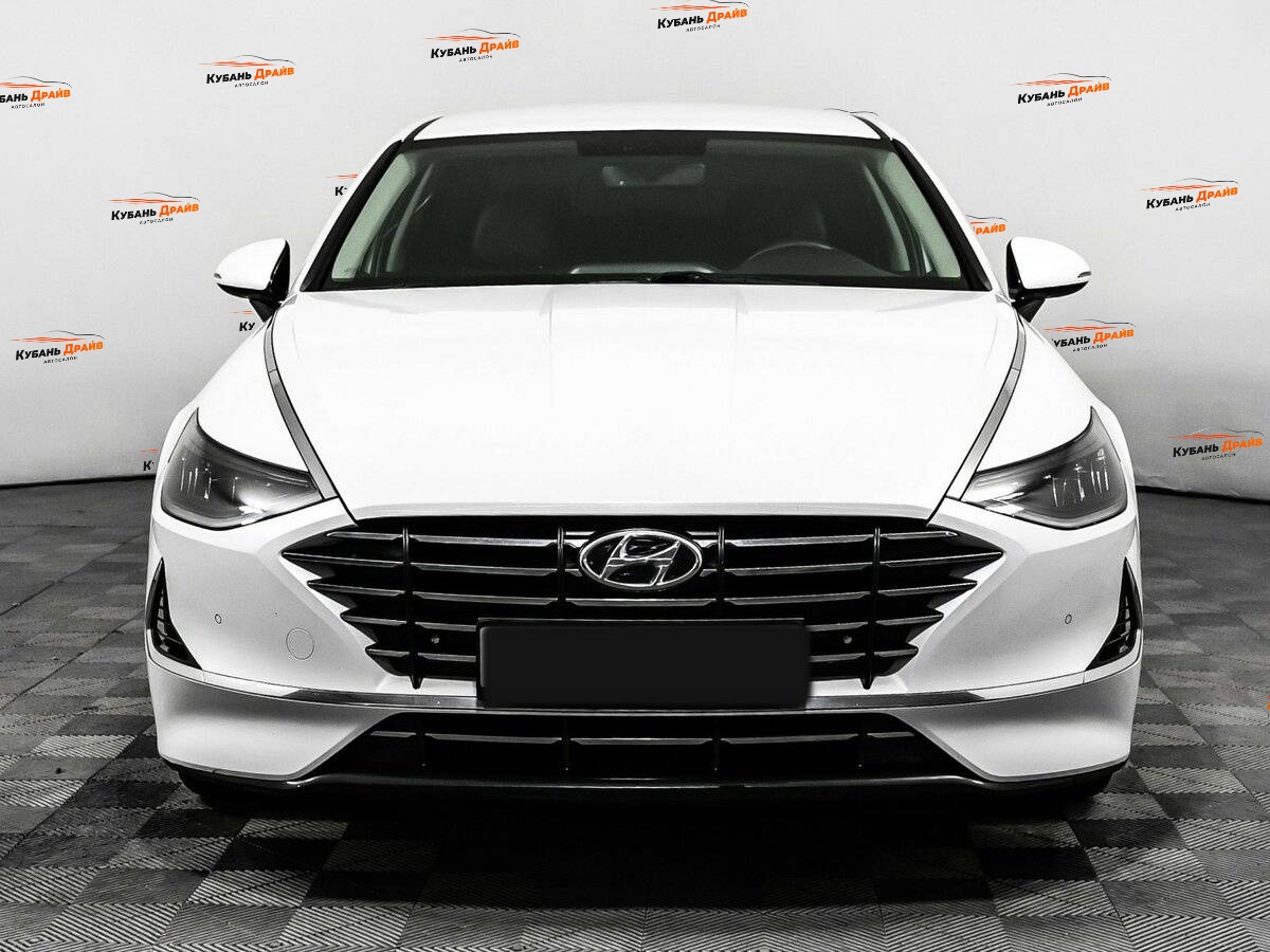 Hyundai Sonata 2020 года с пробегом. Фото: #1