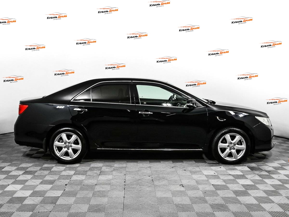 Toyota Camry 2012 года с пробегом. Фото: #3