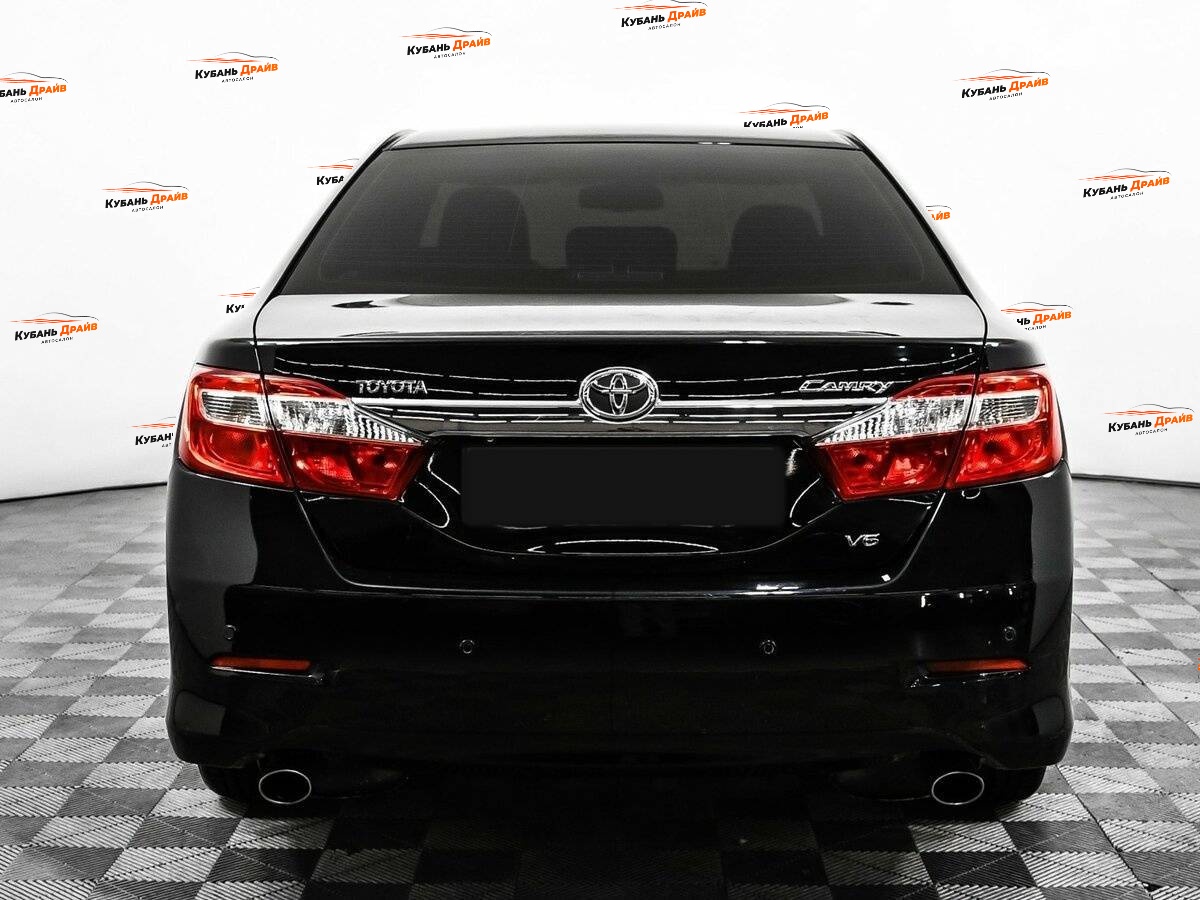 Toyota Camry 2012 года с пробегом. Фото: #5