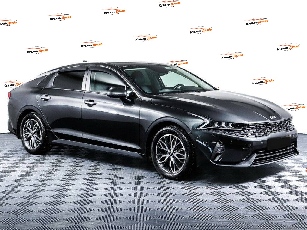 Kia K5 2020 года с пробегом. Фото: #2