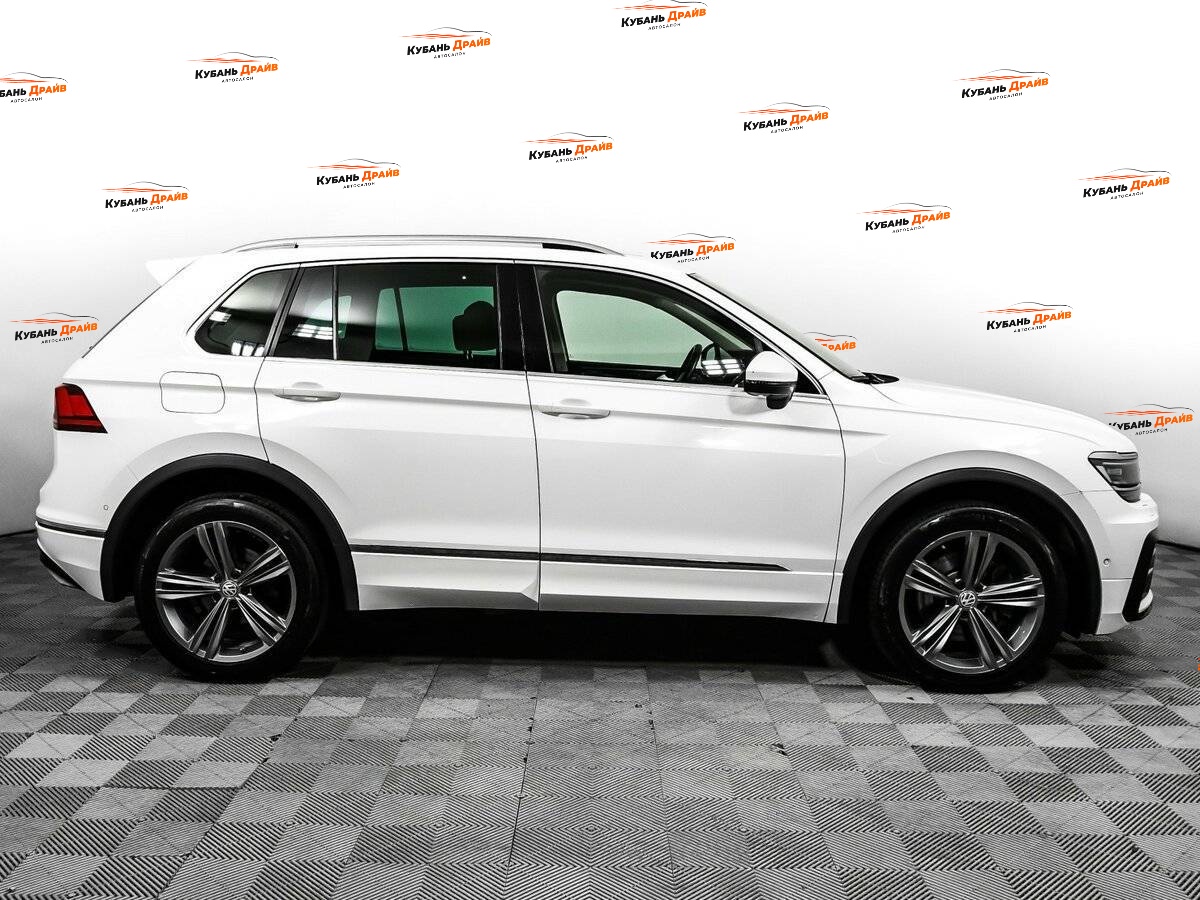 Volkswagen Tiguan 2018 года с пробегом. Фото: #3