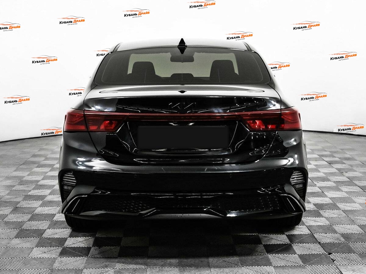 Kia Cerato 2022 года с пробегом. Фото: #5