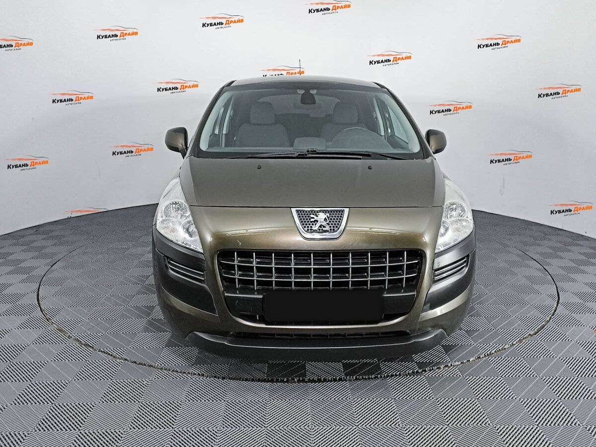 Peugeot 3008 2012 года с пробегом. Фото: #1