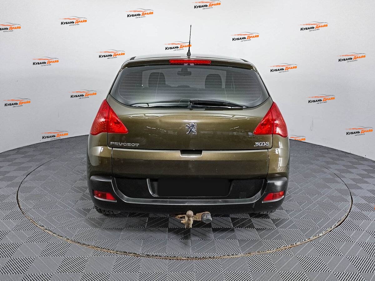 Peugeot 3008 2012 года с пробегом. Фото: #4