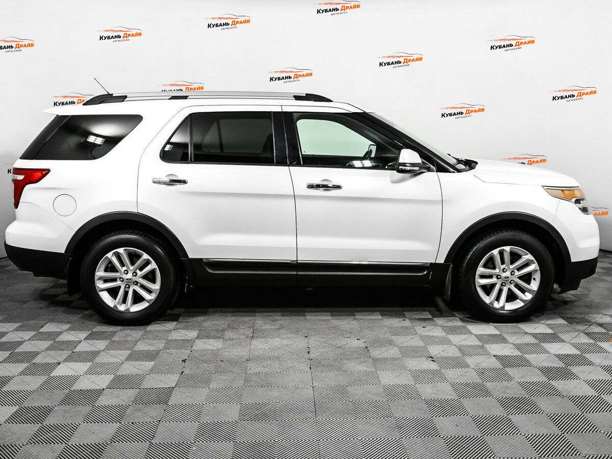 Ford Explorer 2012 года с пробегом. Фото: #3