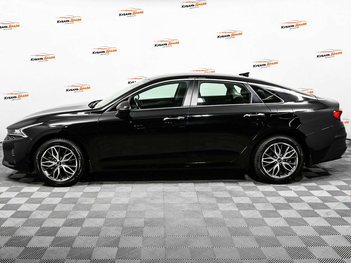 Kia K5 2021 года с пробегом. Фото: #7