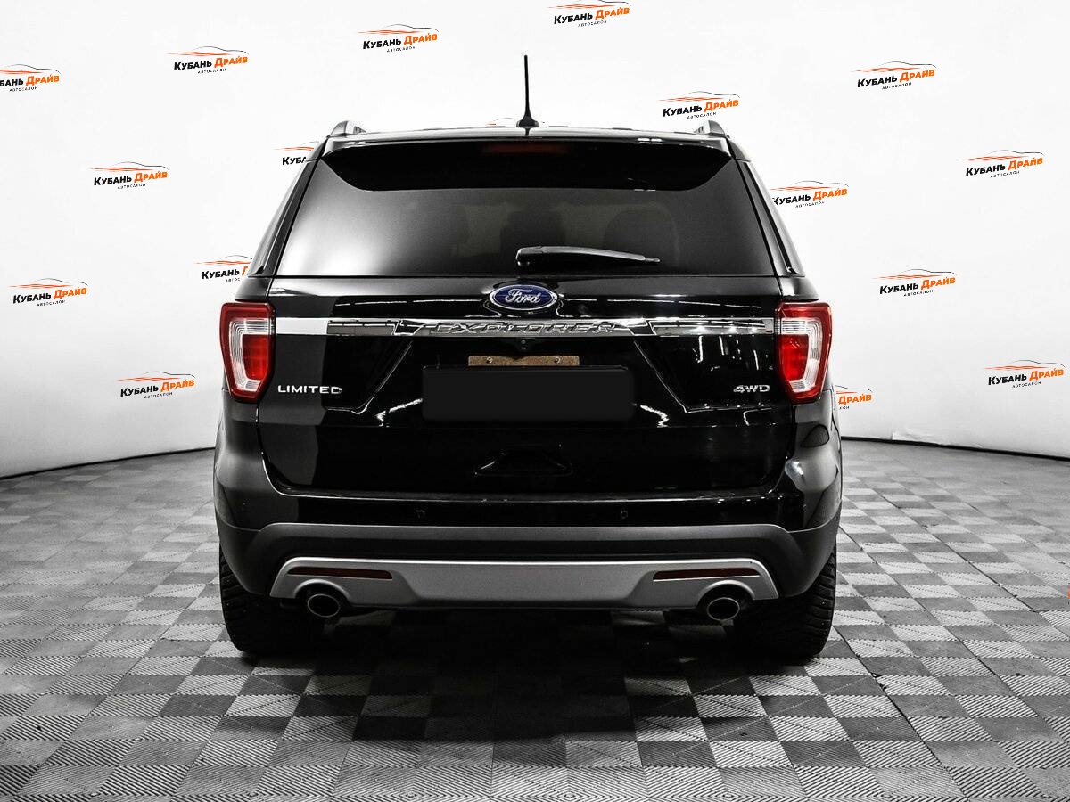 Ford Explorer 2017 года с пробегом. Фото: #5