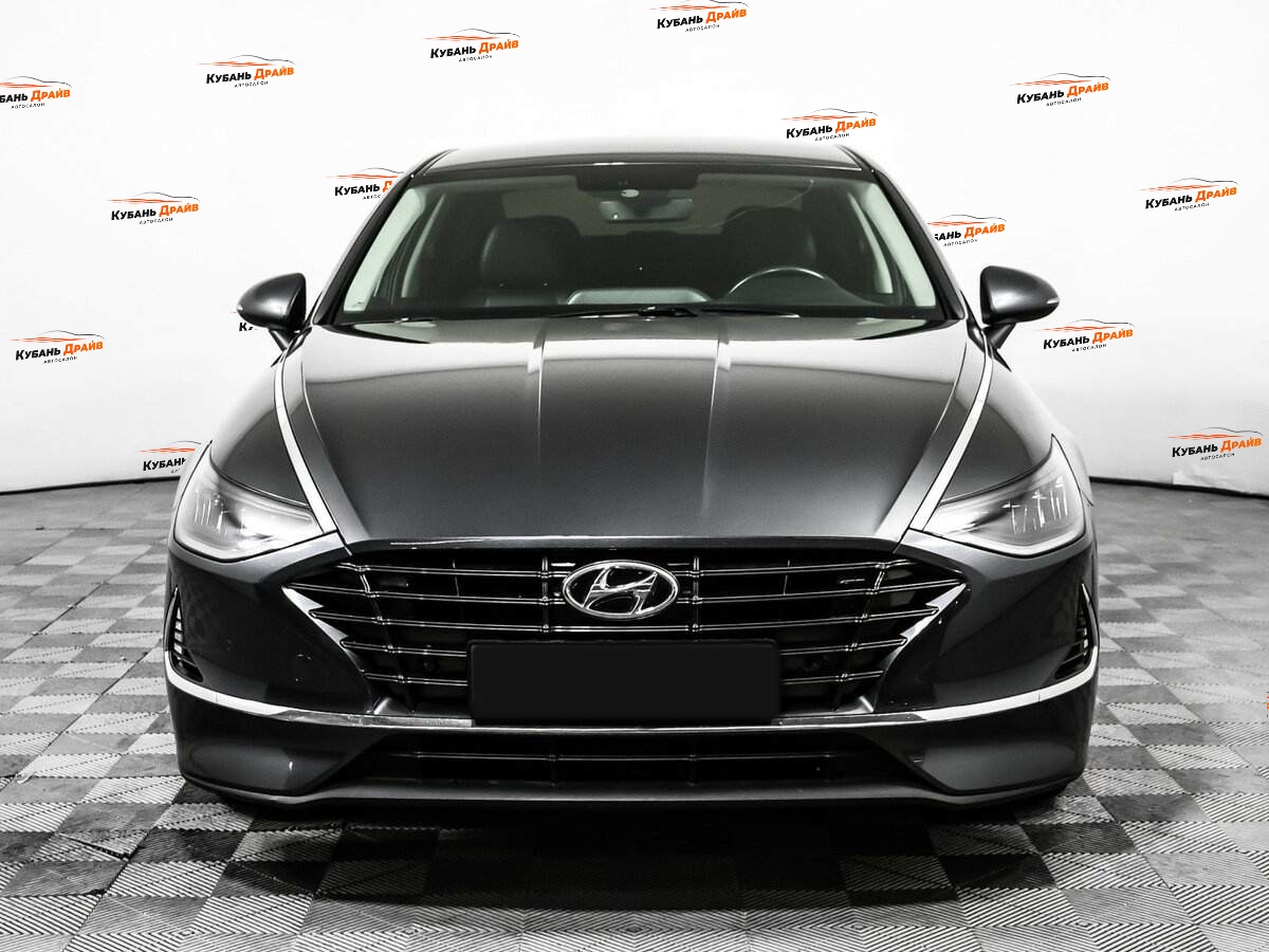 Hyundai Sonata 2020 года с пробегом. Фото: #1