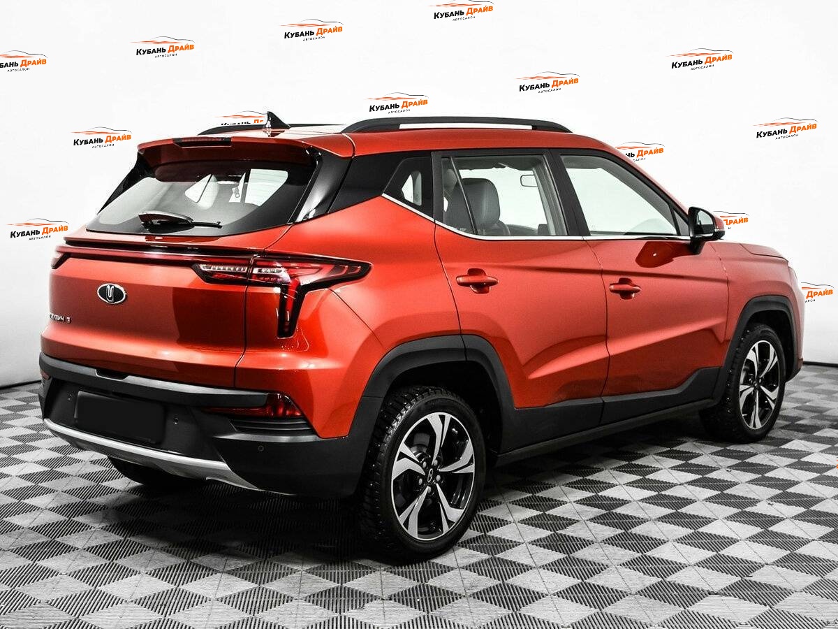 Москвич 3 2023 года с пробегом. Фото: #4