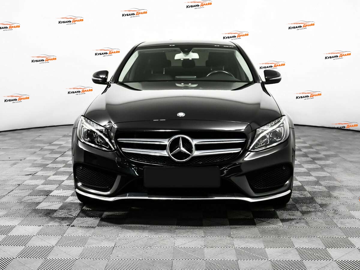 Mercedes-Benz C-Класс 2015 года с пробегом. Фото: #1
