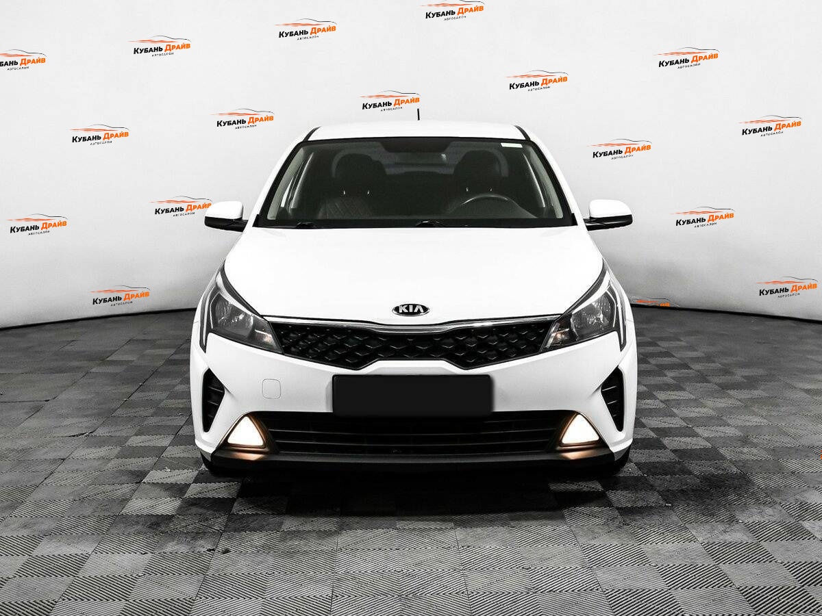 Kia Rio 2021 года с пробегом. Фото: #1