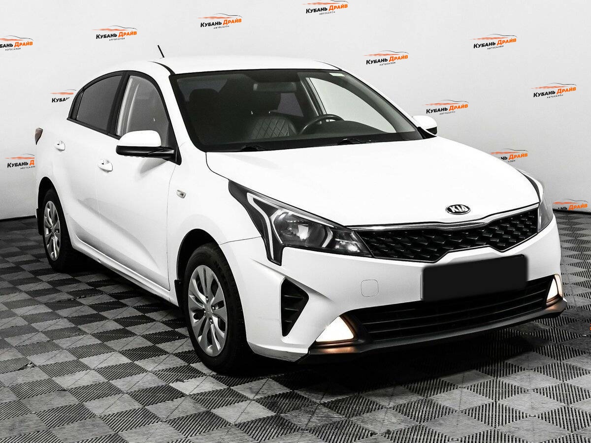Kia Rio 2021 года с пробегом. Фото: #2