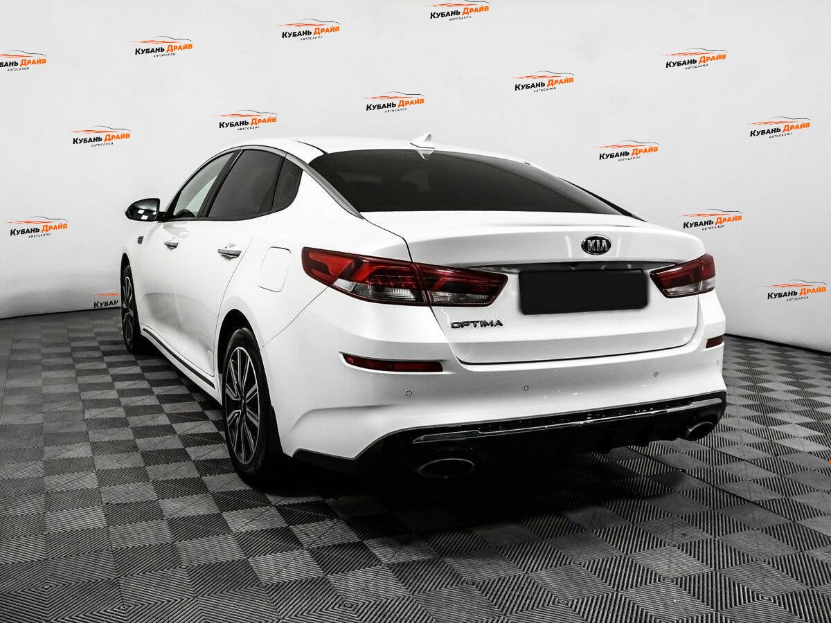 Kia Optima 2018 года с пробегом. Фото: #6