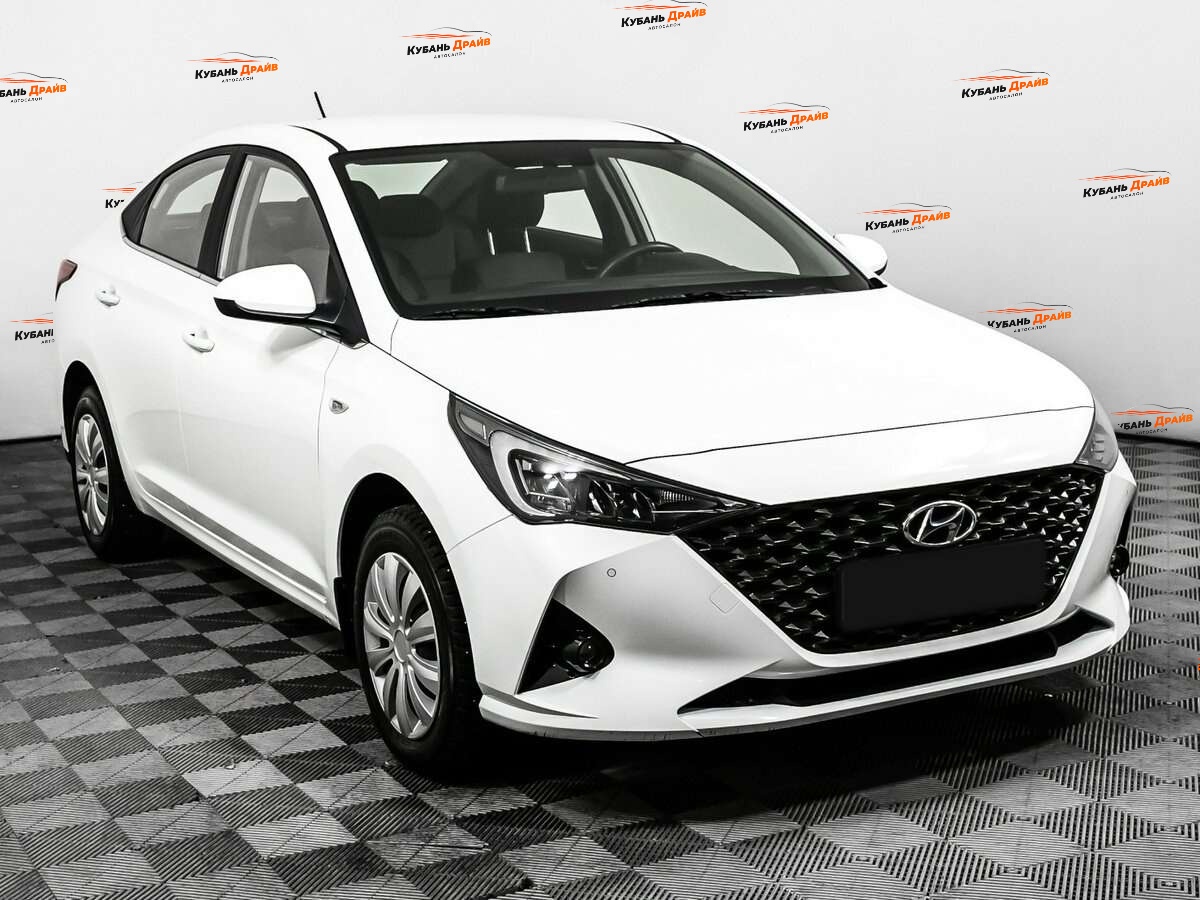 Hyundai Solaris 2020 года с пробегом. Фото: #2