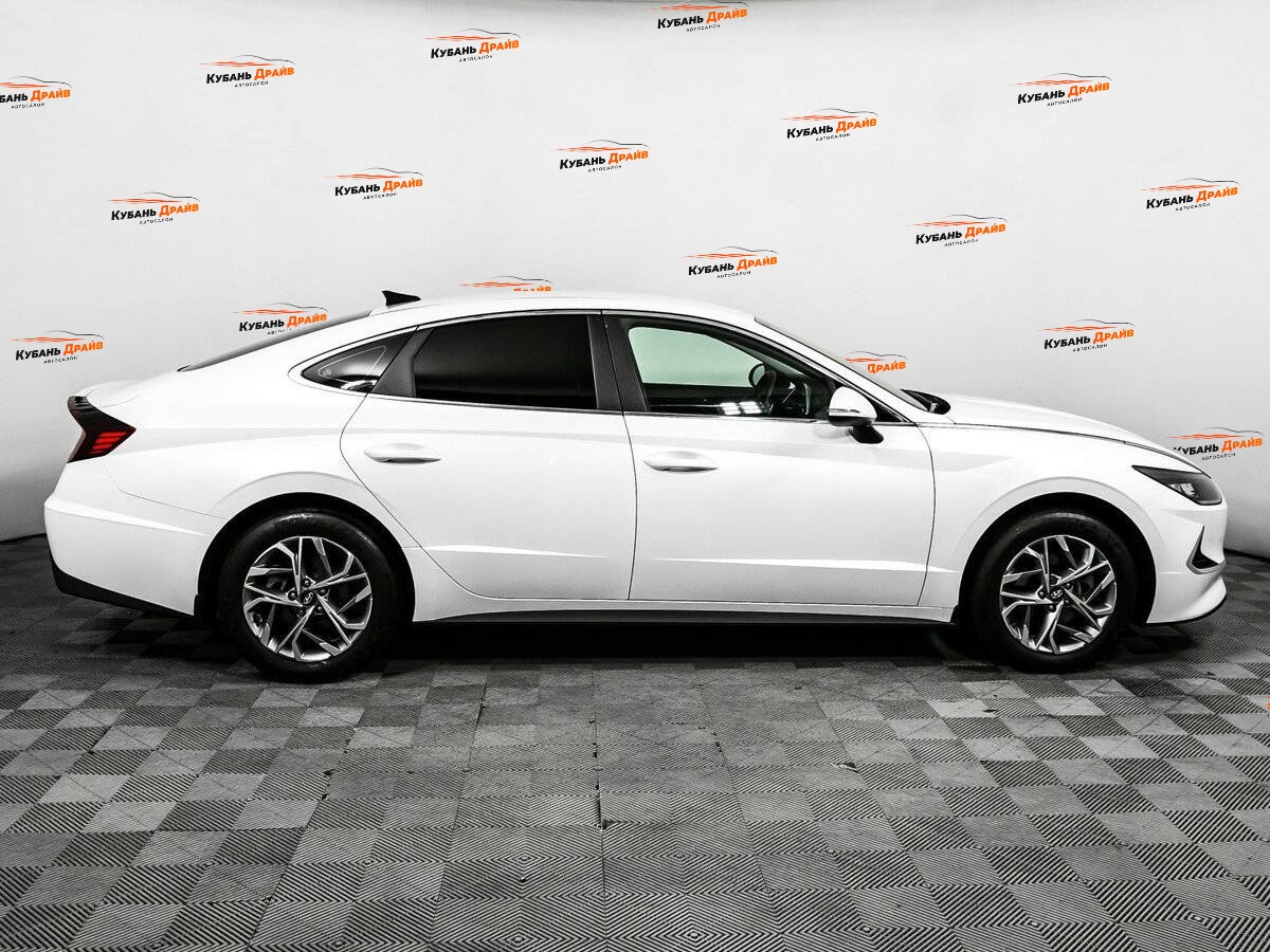Hyundai Sonata 2020 года с пробегом. Фото: #3
