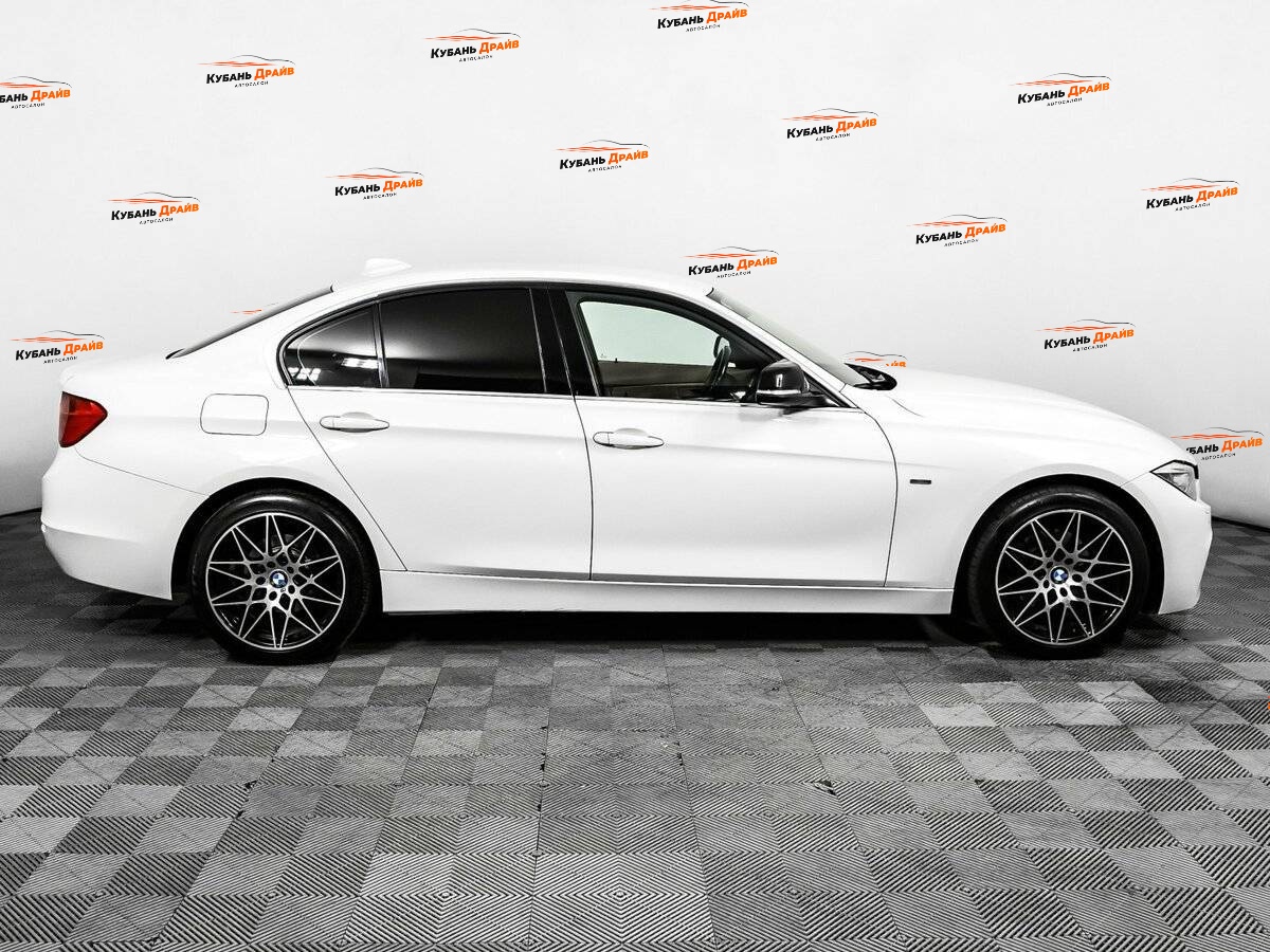 BMW 3 серии 2013 года с пробегом. Фото: #3
