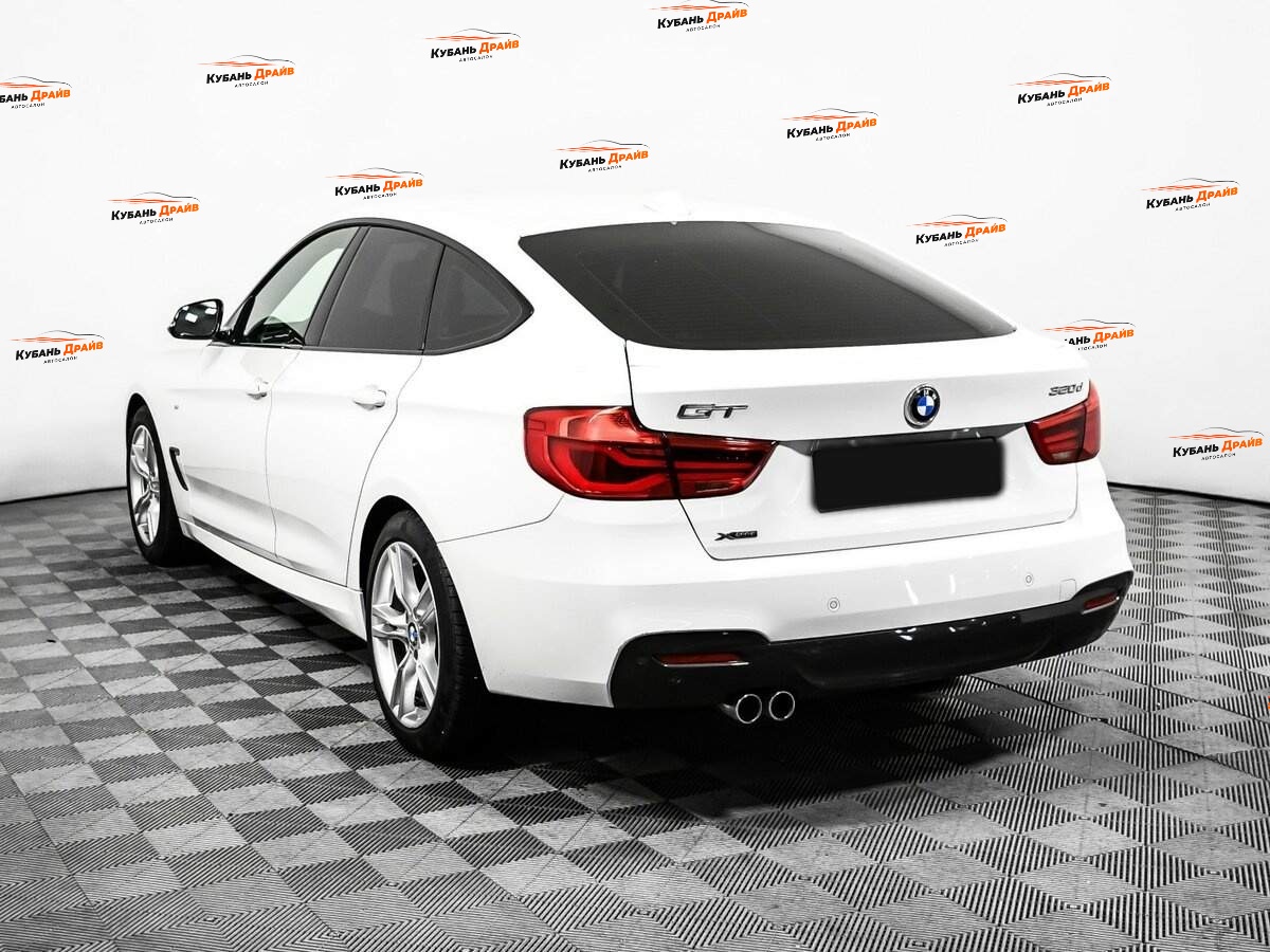 BMW 3 серии 2018 года с пробегом. Фото: #6