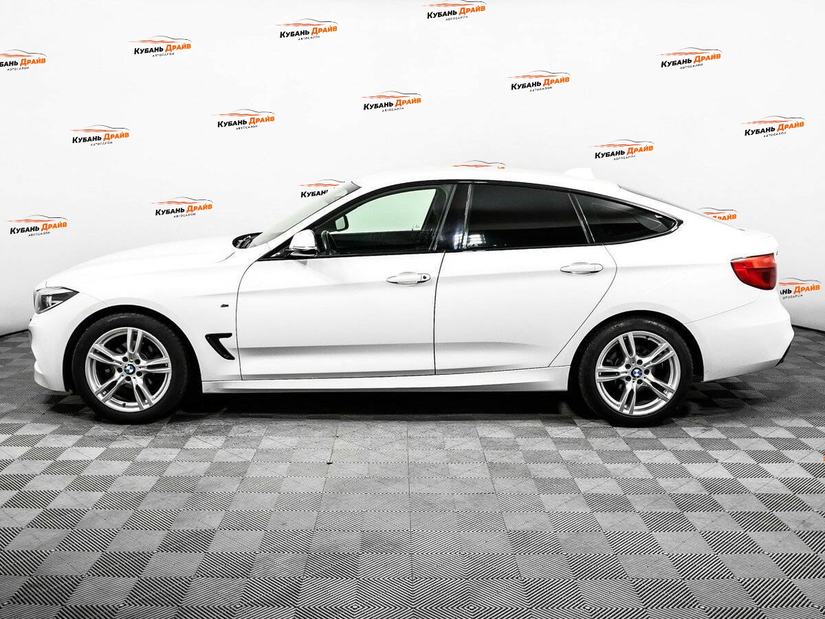 BMW 3 серии 2018 года с пробегом. Фото: #7