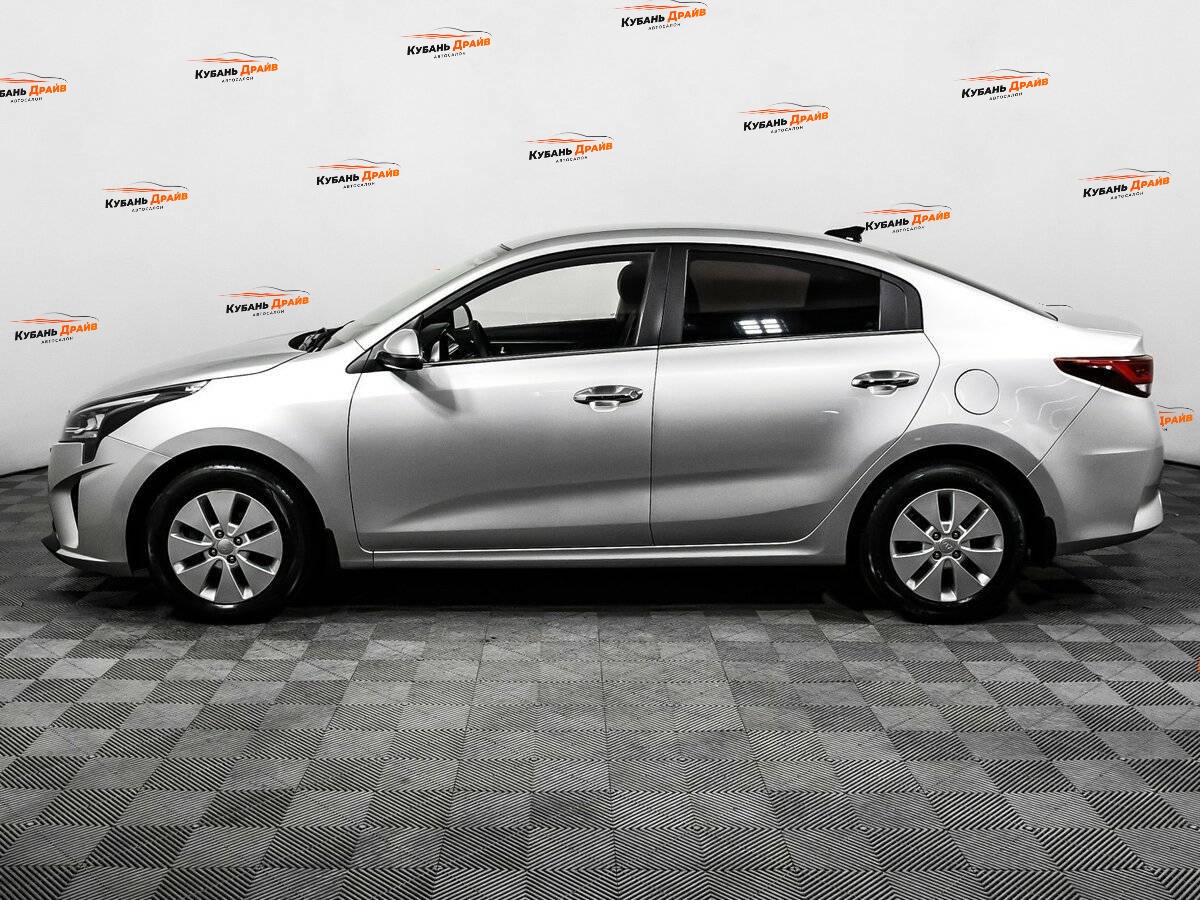 Kia Rio 2021 года с пробегом. Фото: #7