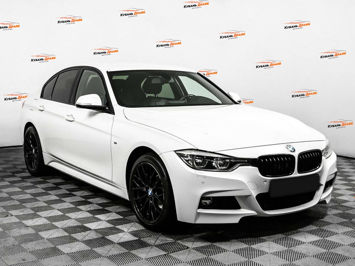 BMW 3 серии 2018 года с пробегом. Фото: #2