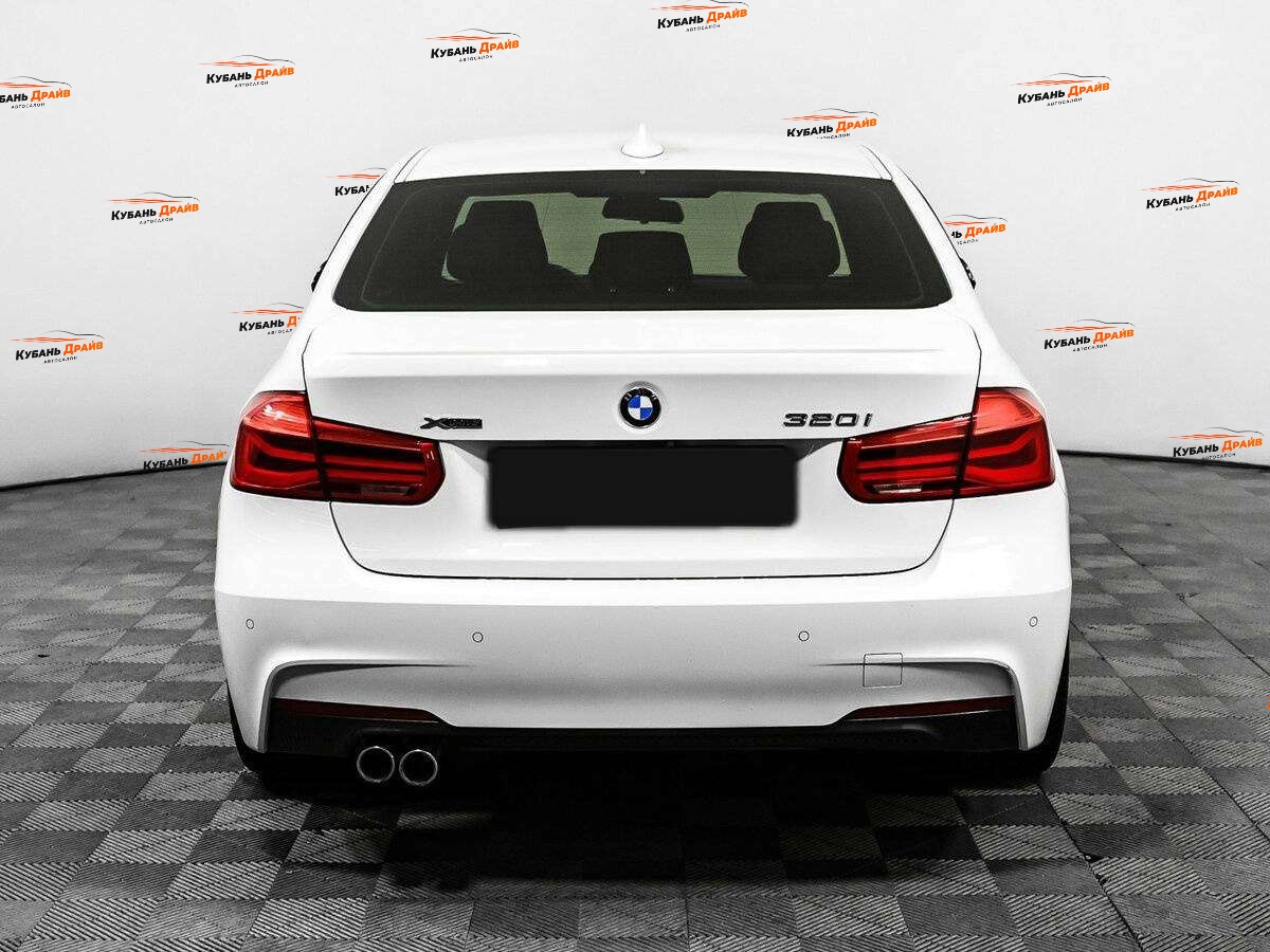 BMW 3 серии 2018 года с пробегом. Фото: #5