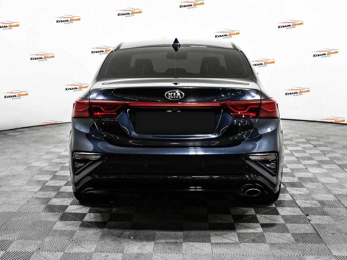 Kia Cerato 2019 года с пробегом. Фото: #5