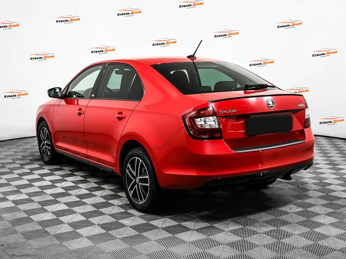 Skoda Rapid 2018 года с пробегом. Фото: #6