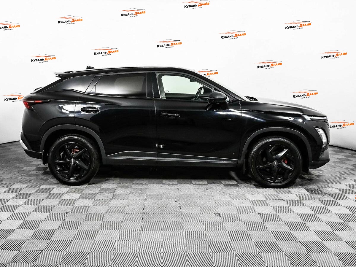 OMODA C5 2022 года с пробегом. Фото: #3