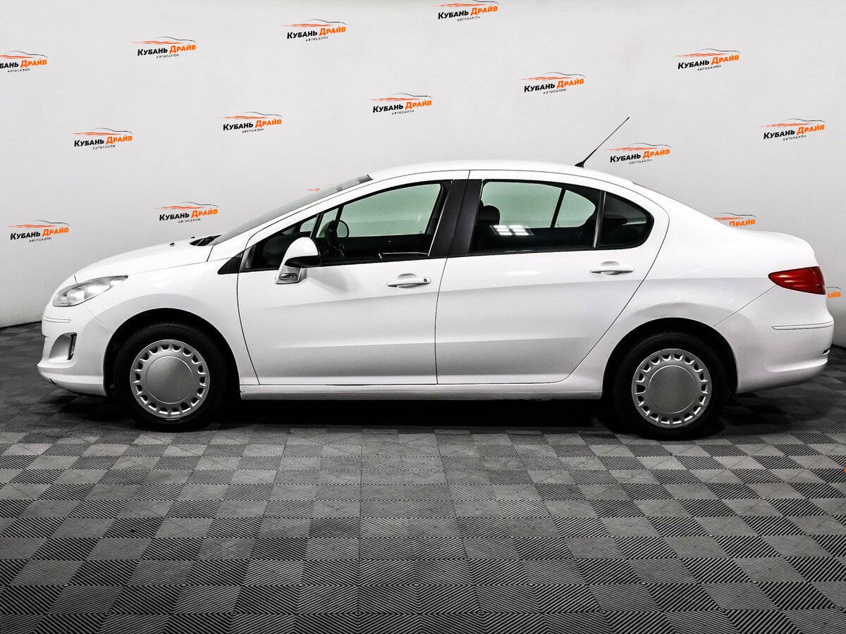 Peugeot 408 2012 года с пробегом. Фото: #7