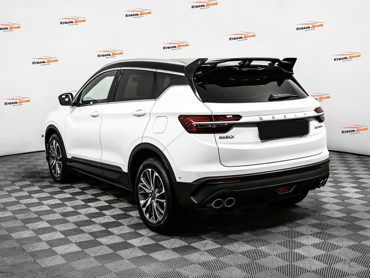 Geely Coolray 2023 года с пробегом. Фото: #6
