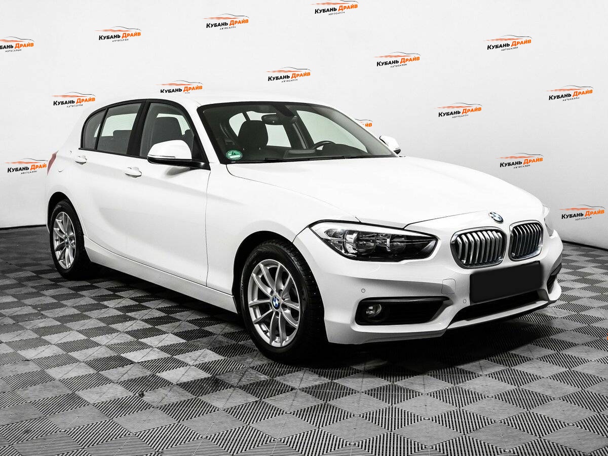 BMW 1 серии 2018 года с пробегом. Фото: #2
