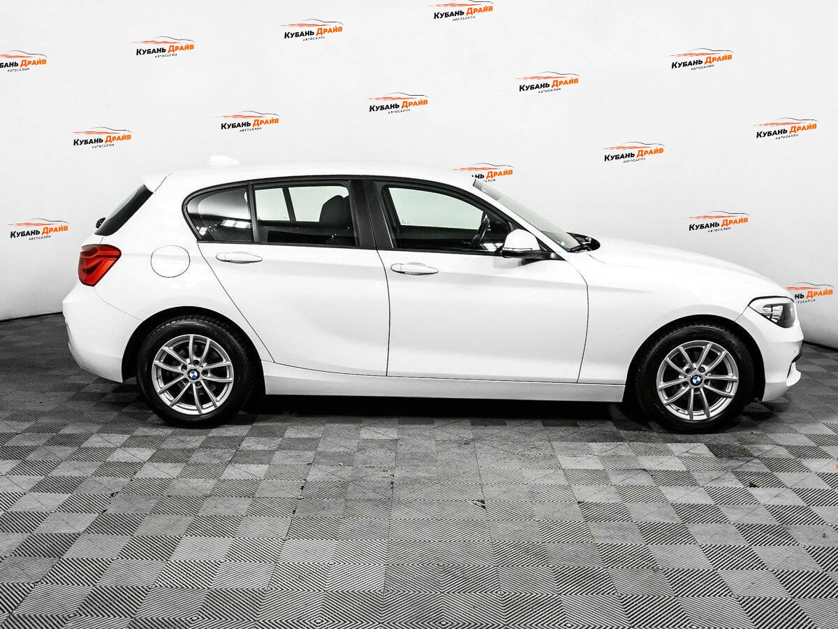 BMW 1 серии 2018 года с пробегом. Фото: #3