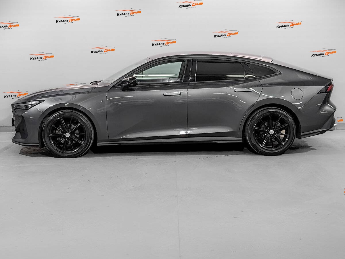 Changan UNI-V 2023 года с пробегом. Фото: #7