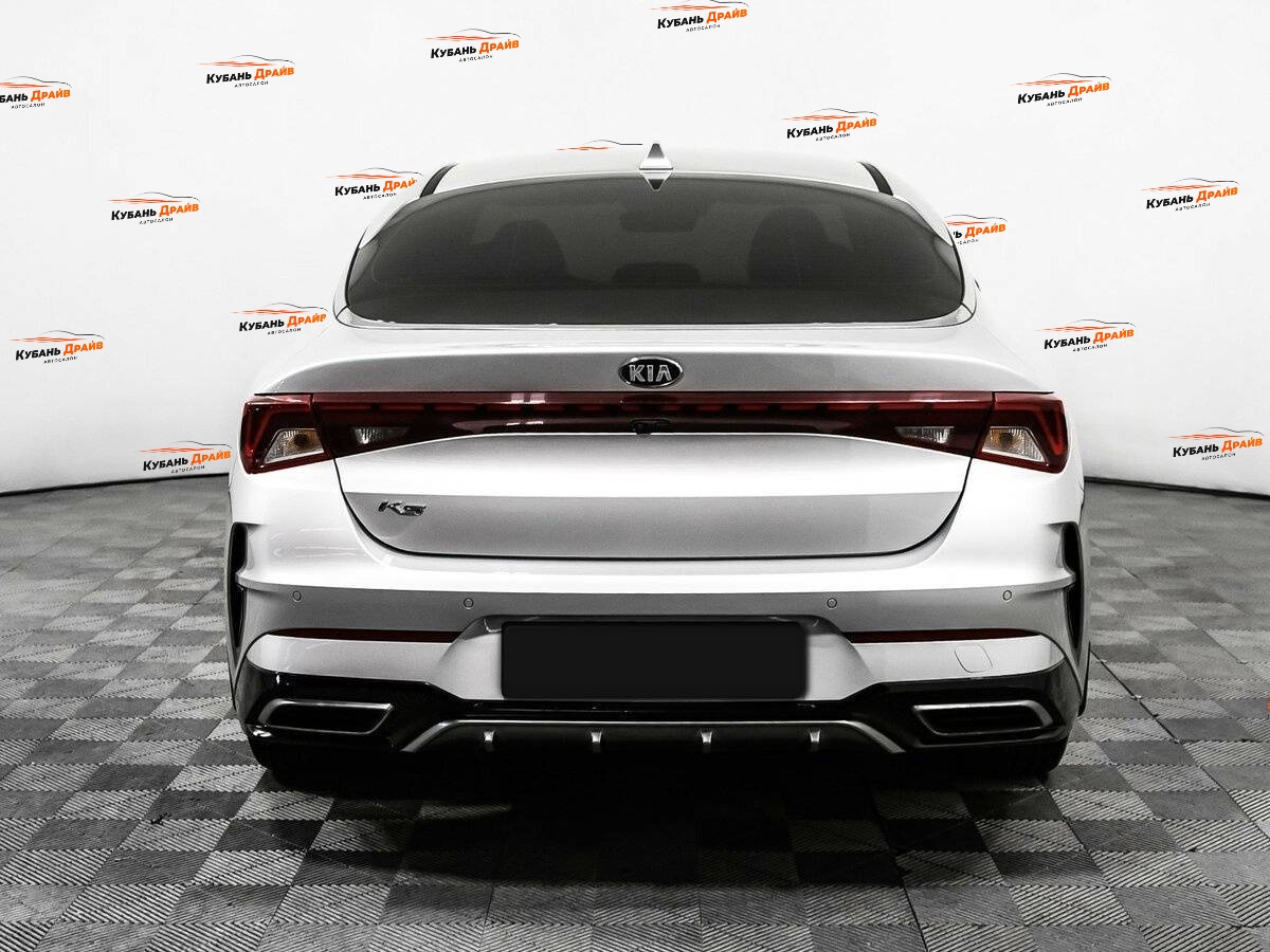 Kia K5 2021 года с пробегом. Фото: #5