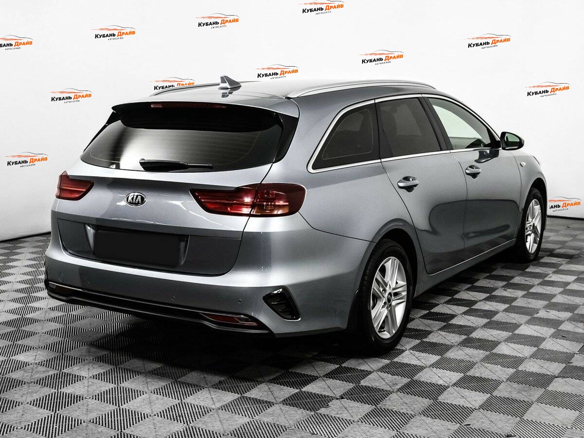 Kia Ceed 2020 года с пробегом. Фото: #4