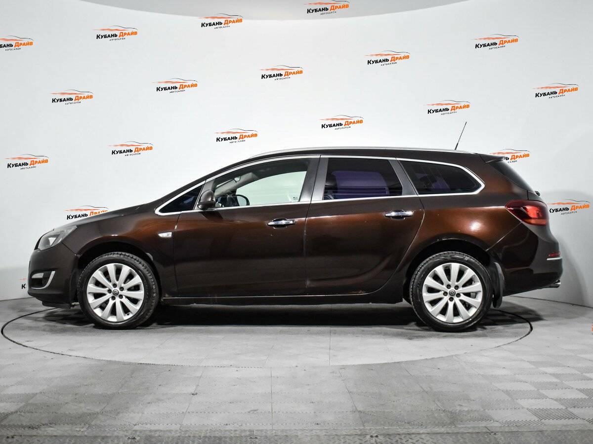 Opel Astra 2013 года с пробегом. Фото: #7