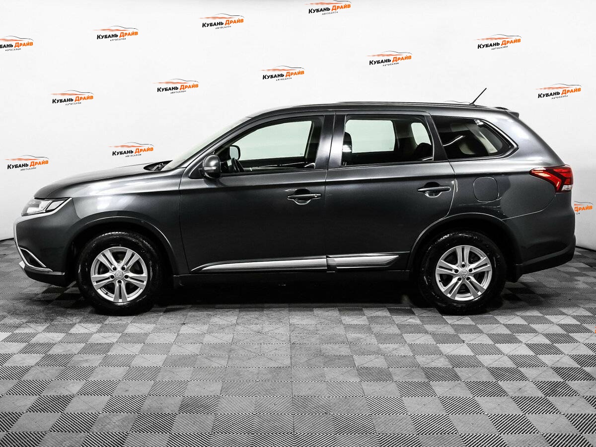 Mitsubishi Outlander 2016 года с пробегом. Фото: #7