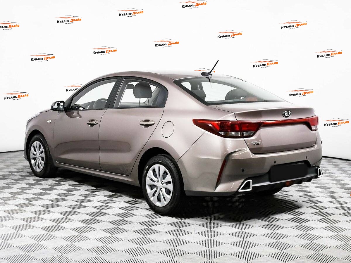 Kia Rio 2021 года с пробегом. Фото: #5