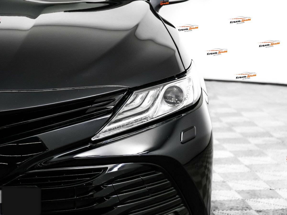 Toyota Camry 2019 года с пробегом. Фото: #14