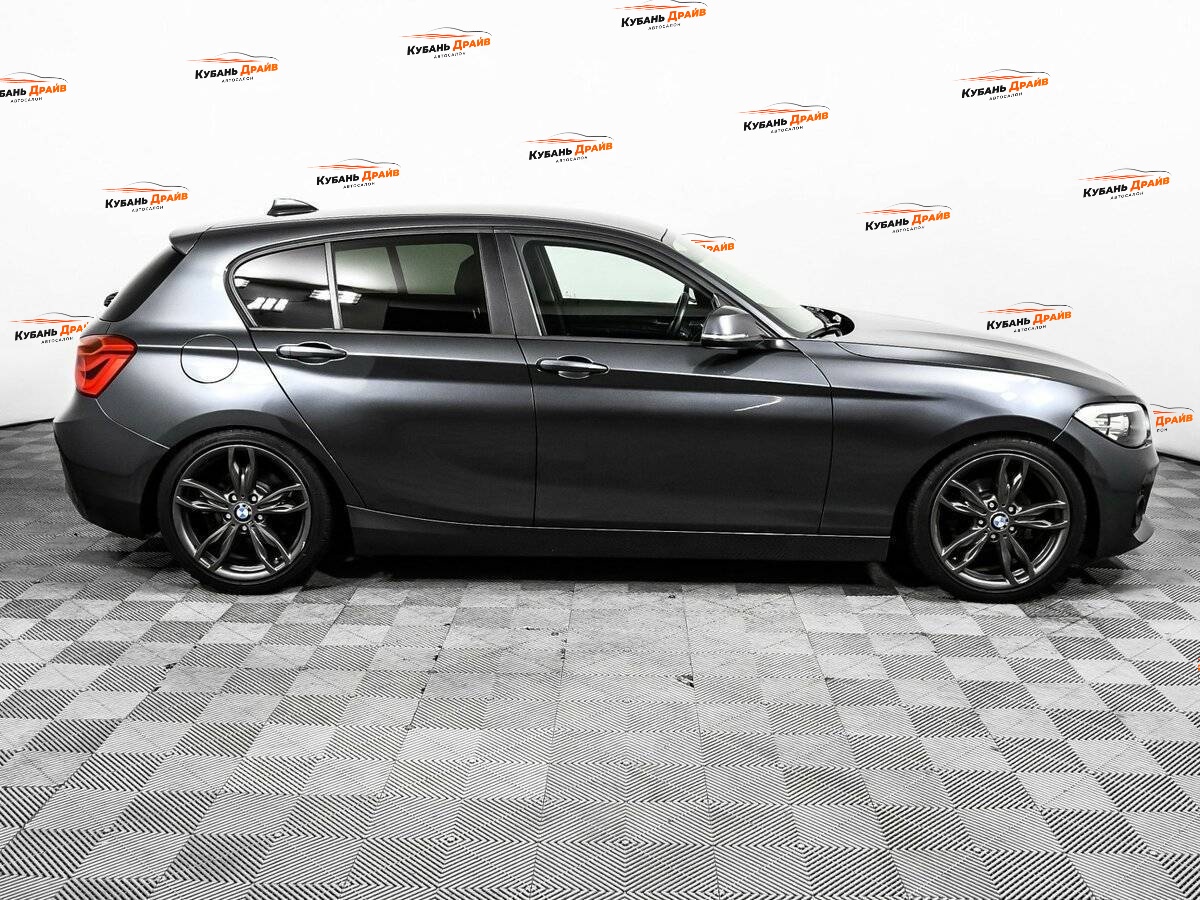 BMW 1 серии 2018 года с пробегом. Фото: #3