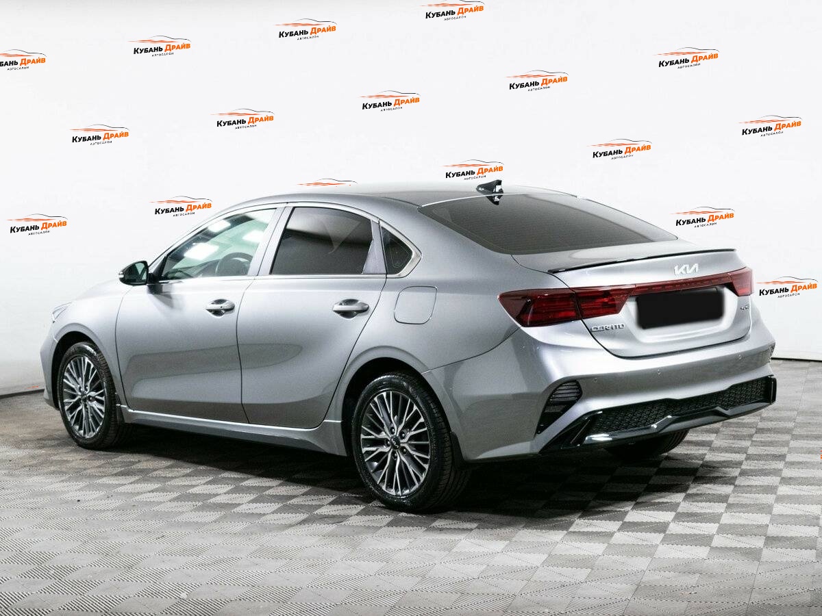 Kia Cerato 2021 года с пробегом. Фото: #6