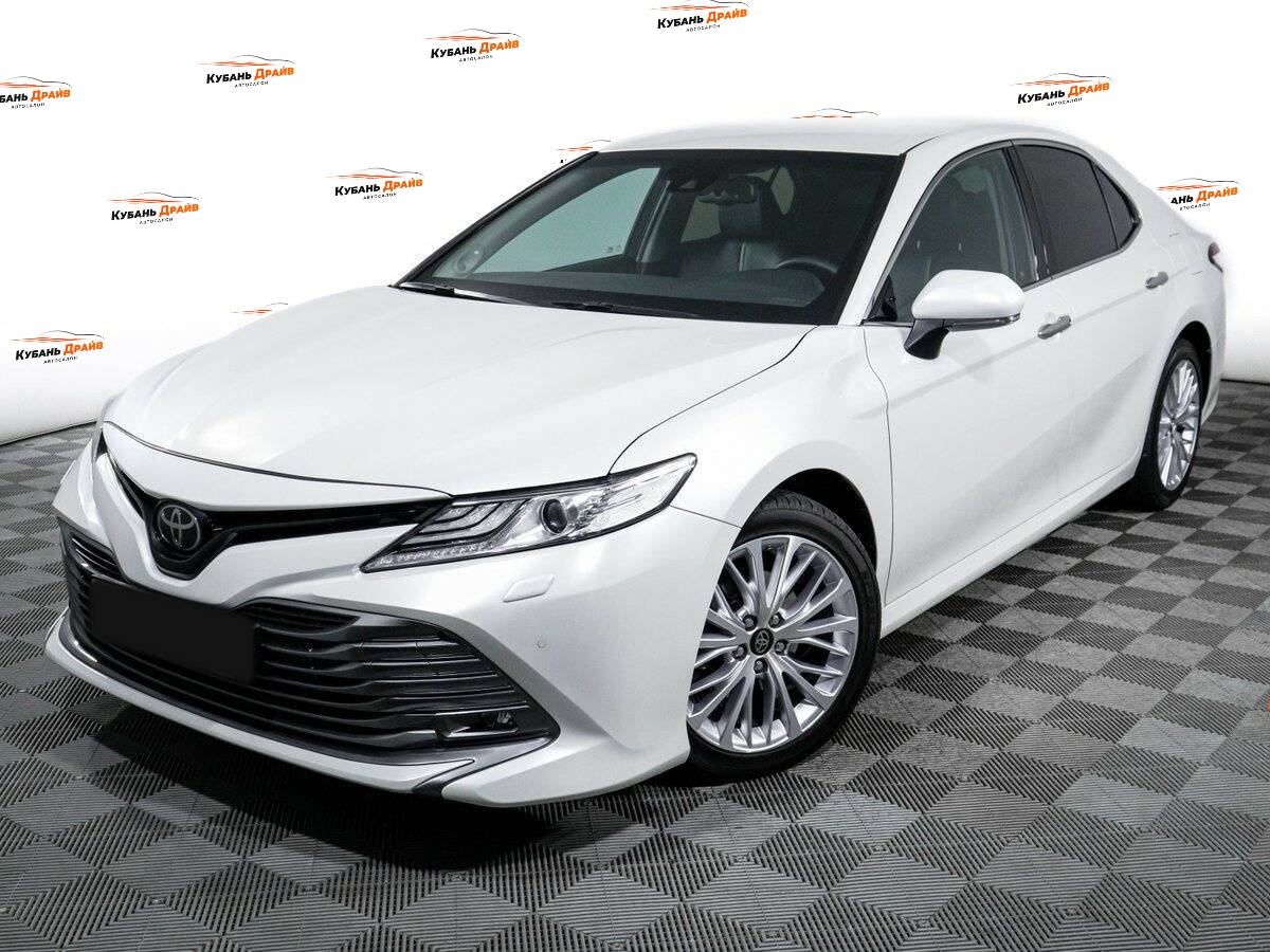 Toyota Camry 2019 года с пробегом. Фото: #16